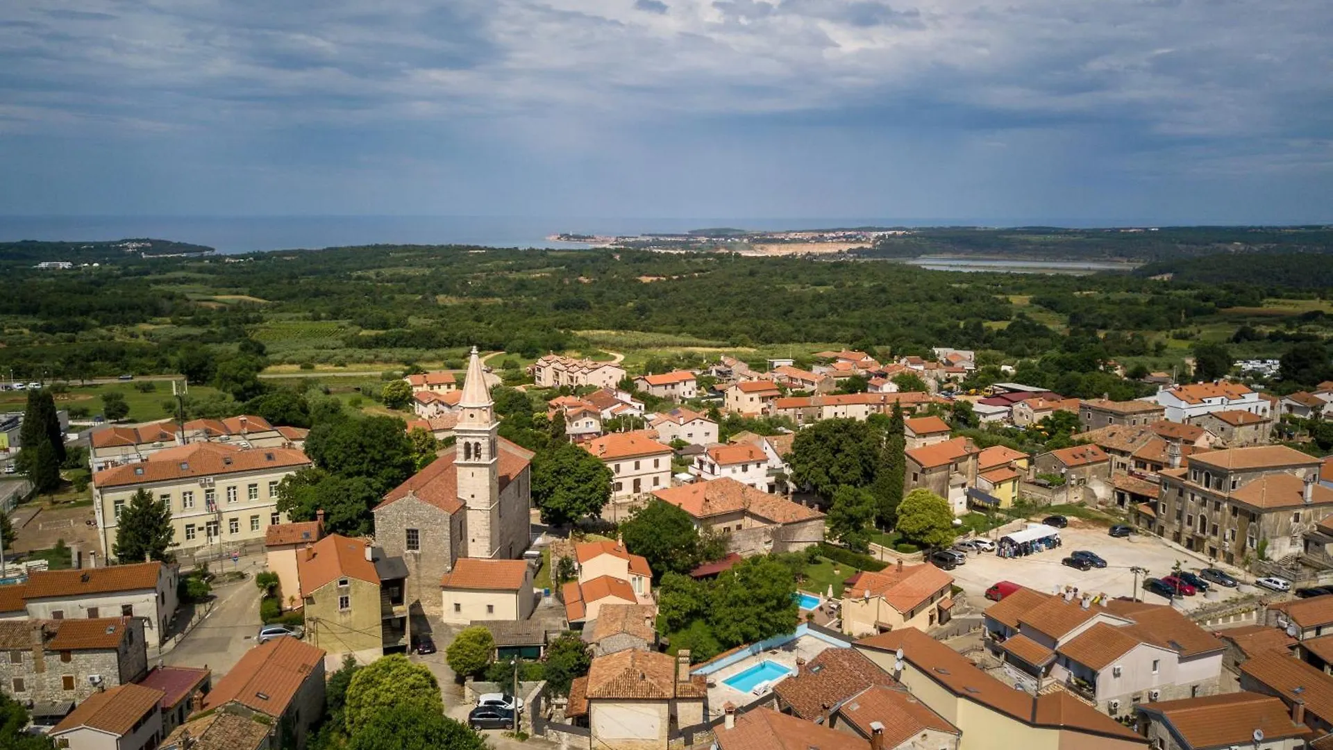 Star Apartments Tar-Vabriga 0*,  Croatia
