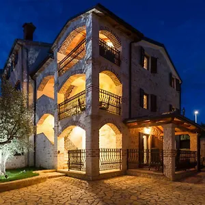 Appartamento P&b, Tar-Vabriga